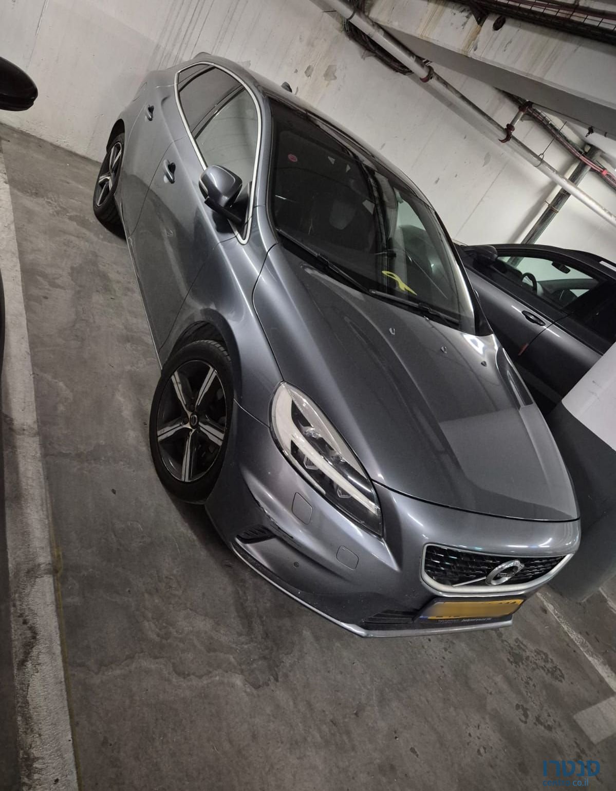 2018' Volvo V40 וולוו photo #1