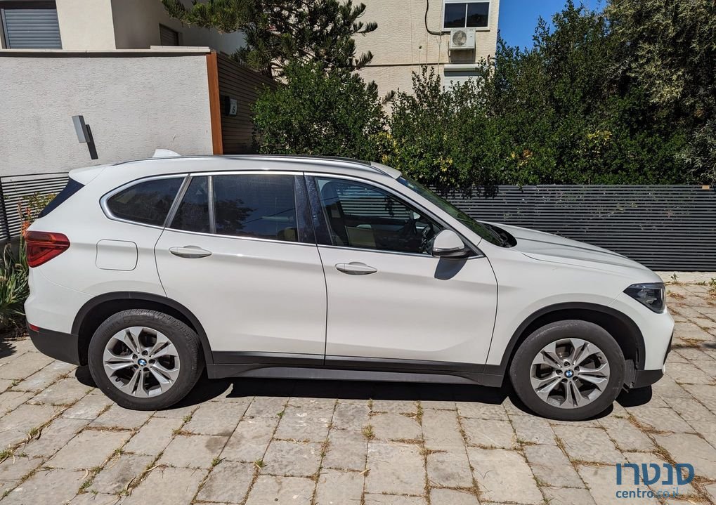 2021' BMW X1 ב.מ.וו photo #4