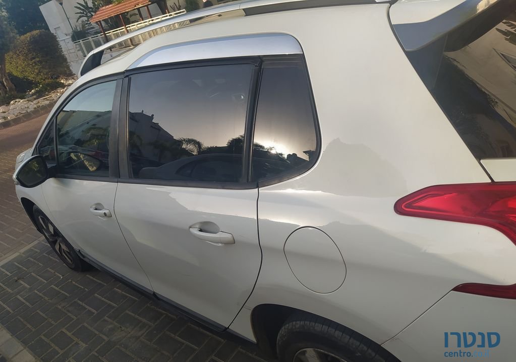 2015' Peugeot 2008 פיג'ו photo #5