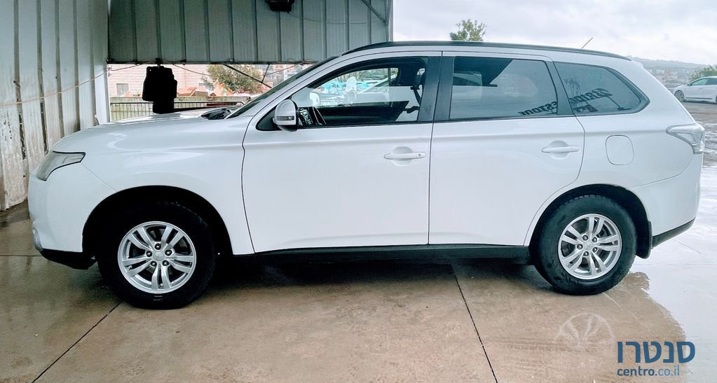 2013' Mitsubishi Outlander מיצובישי אאוטלנדר photo #1