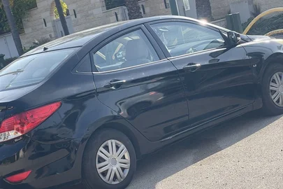 2012' Hyundai i25 יונדאי