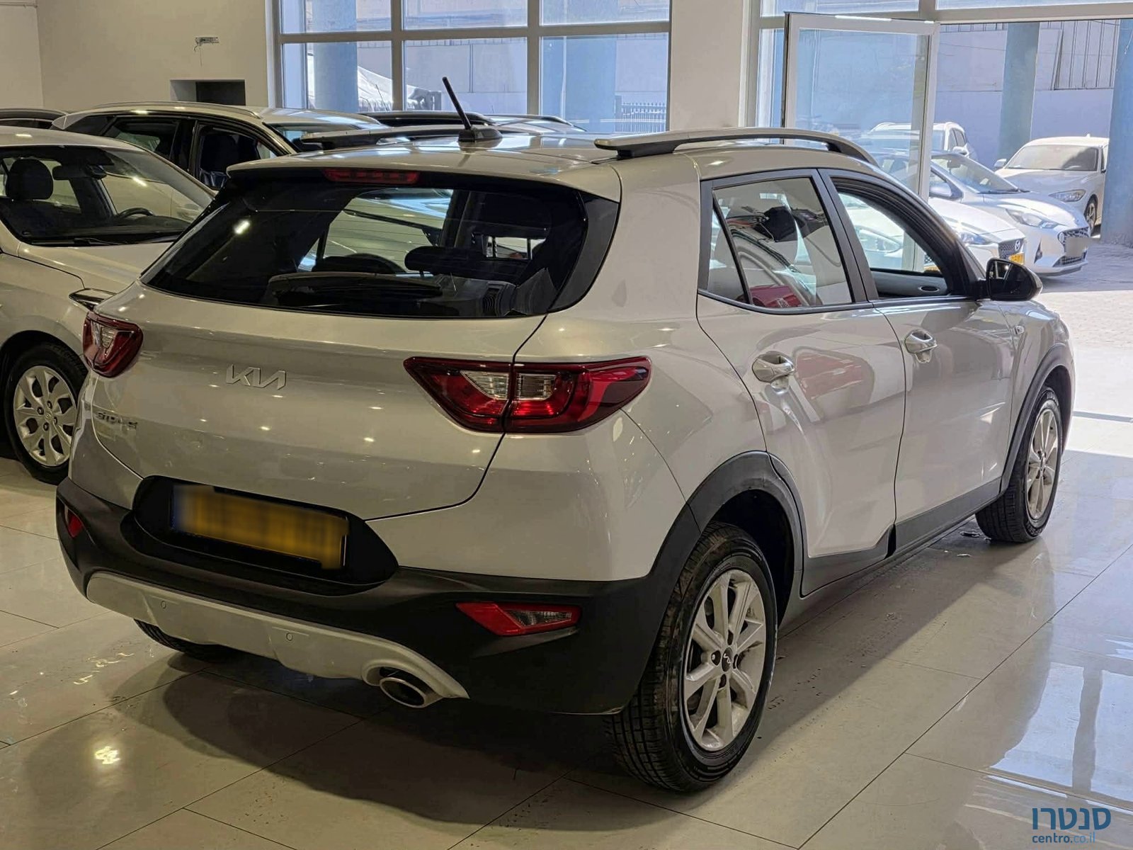 2023' Kia Stonic photo #3