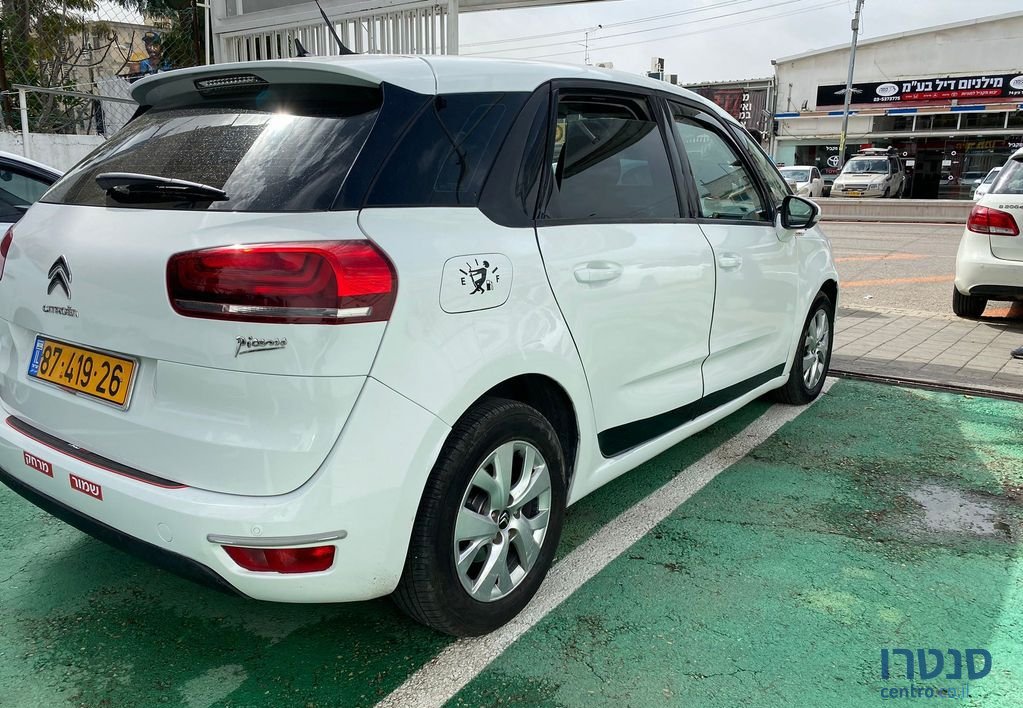 2018' Citroen C4 Picasso סיטרואן C4 פיקאסו photo #5