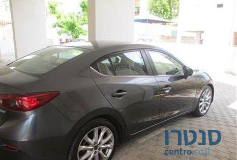 2014' Mazda 3 קומפורט photo #1