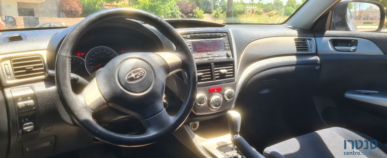 2010' Subaru B3 סובארו האצ'בק photo #3