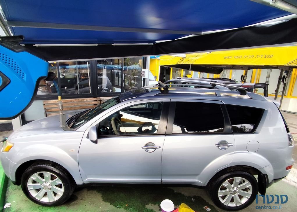 2008' Mitsubishi Outlander מיצובישי אאוטלנדר photo #1