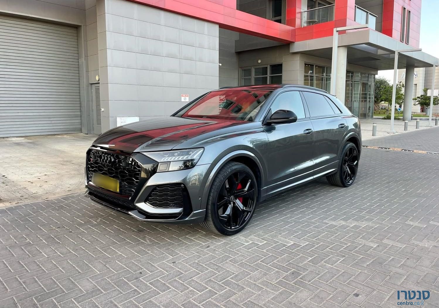 2022' Audi RS Q8 אאודי photo #2