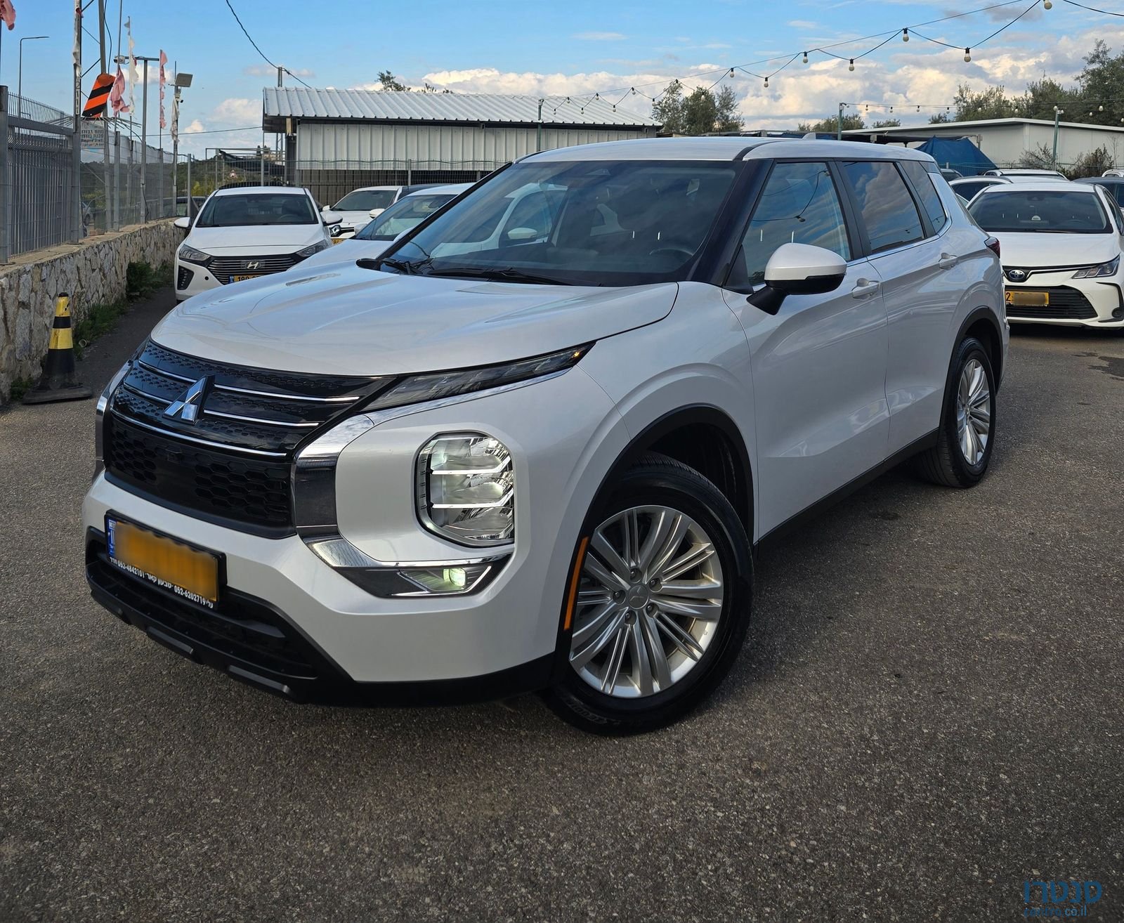 2024' Mitsubishi Outlander מיצובישי אאוטלנדר photo #2