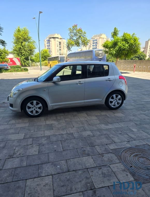 2009' Suzuki Swift סוזוקי סוויפט photo #4