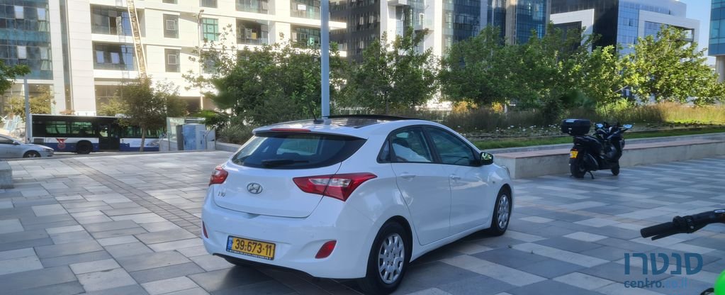 2013' Hyundai i30 יונדאי photo #6