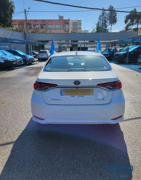 2019' Toyota Corolla טויוטה קורולה photo #3