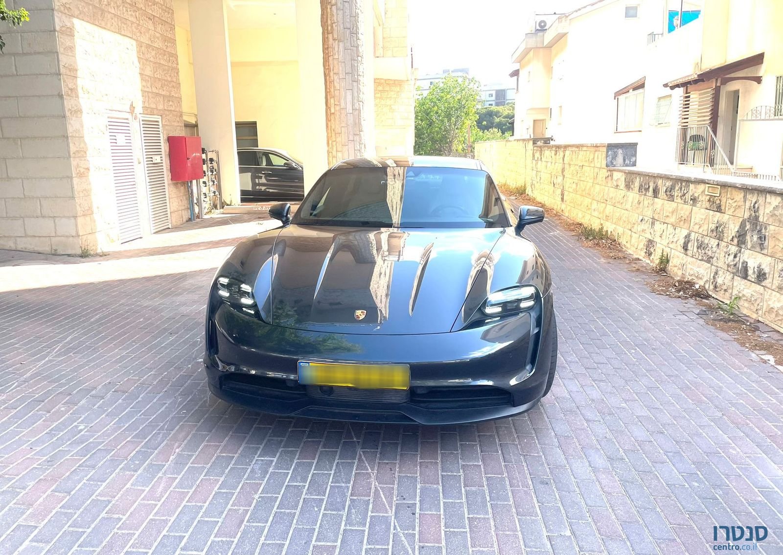 2022' Porsche Taycan פורשה טייקן photo #1