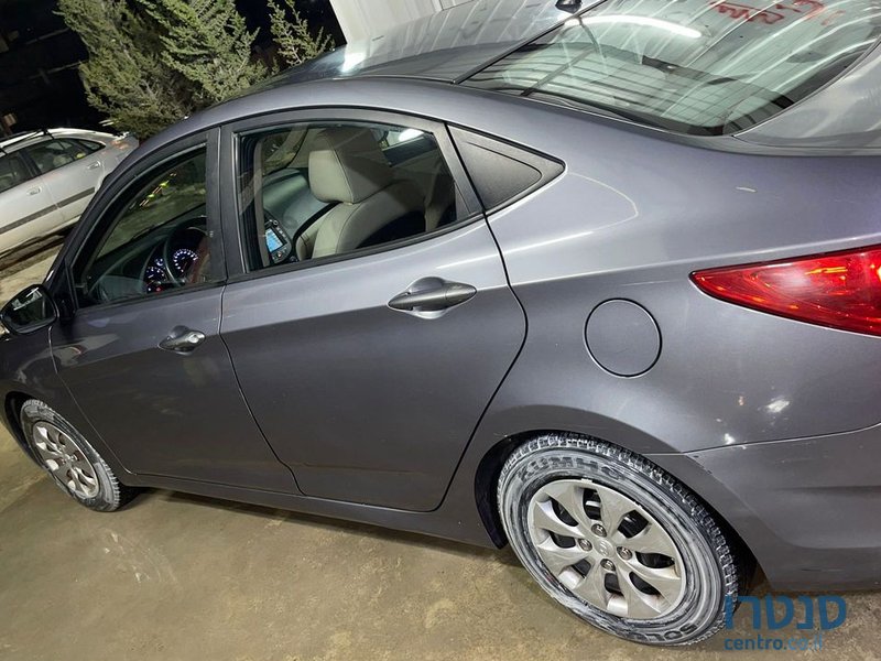 2016' Hyundai i25 יונדאי photo #3