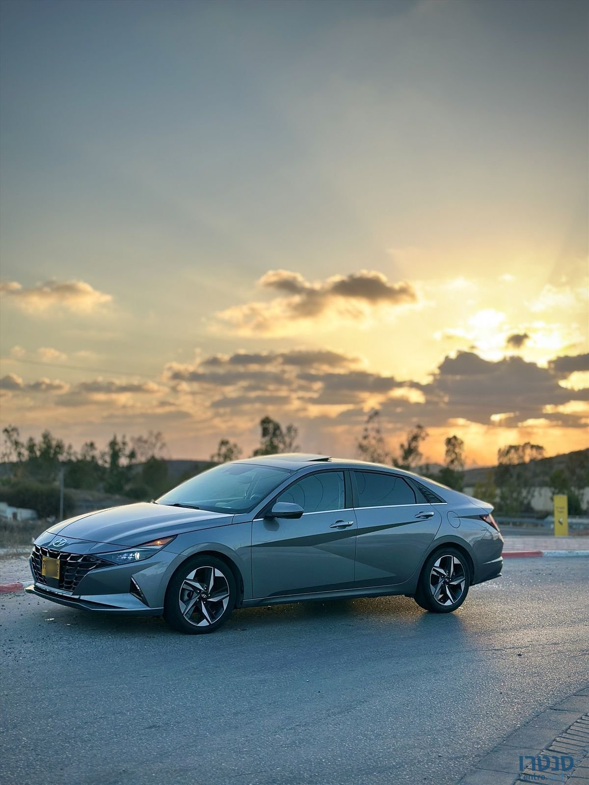 2022' Hyundai Elantra יונדאי אלנטרה photo #1