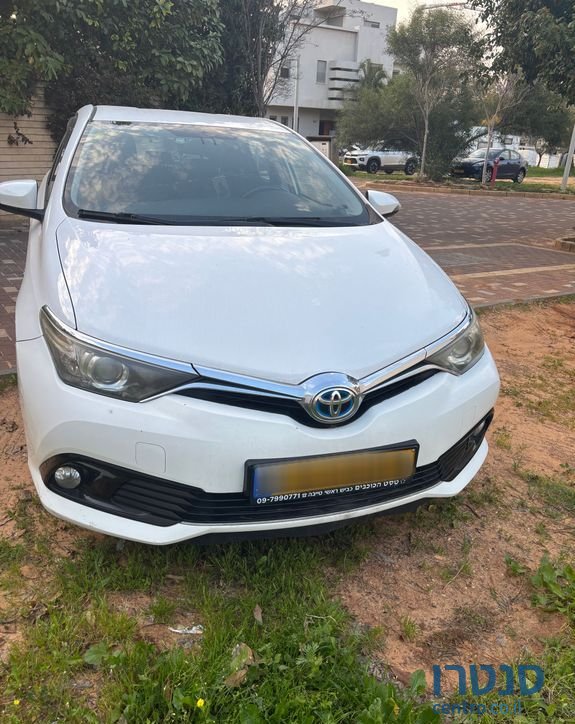 2016' Toyota Yaris טויוטה אוריס photo #1