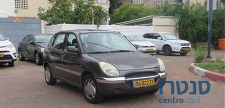 2000' Daihatsu Sirion דייהטסו סיריון photo #1