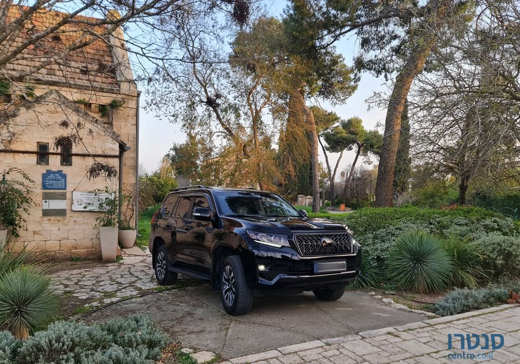 2022' Toyota Land Cruiser טויוטה לנד קרוזר photo #2