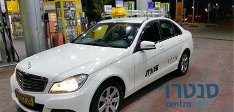 2013' Mercedes-Benz C Class מרצדס photo #1