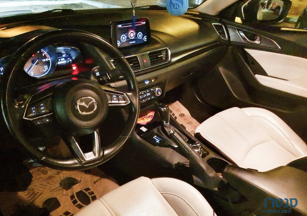 2019' Mazda 3 מאזדה photo #1