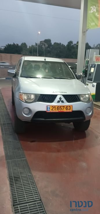 2008' Mitsubishi L200 מיצובישי photo #3