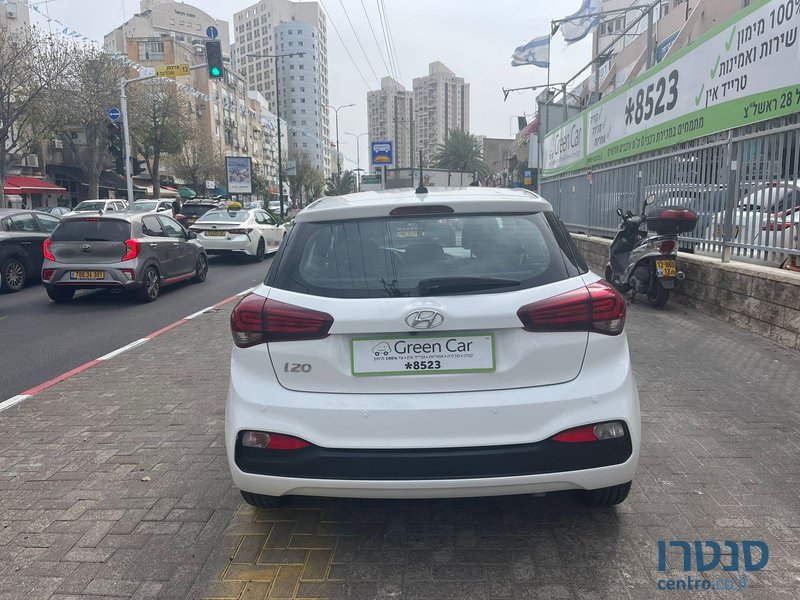 2019' Hyundai i20 photo #6