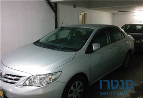 2011' Toyota Corolla photo #1