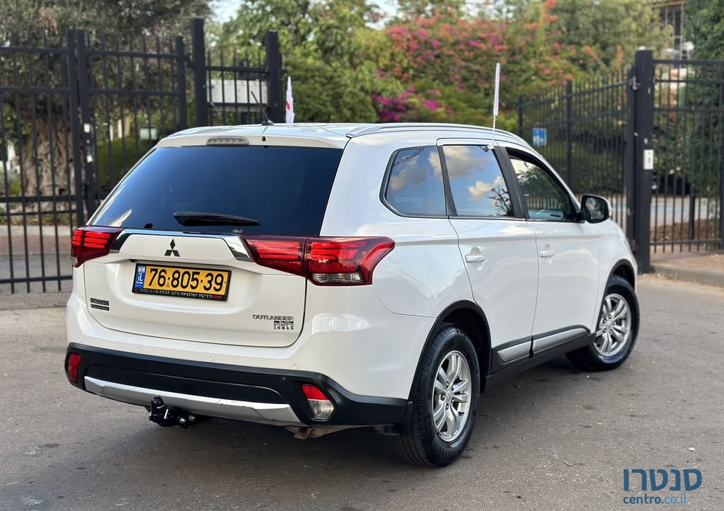2016' Mitsubishi Outlander מיצובישי אאוטלנדר photo #4