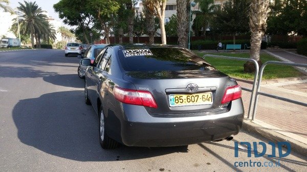 2008' Toyota Camry photo #2