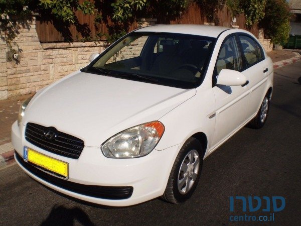 2008' Hyundai Accent photo #1