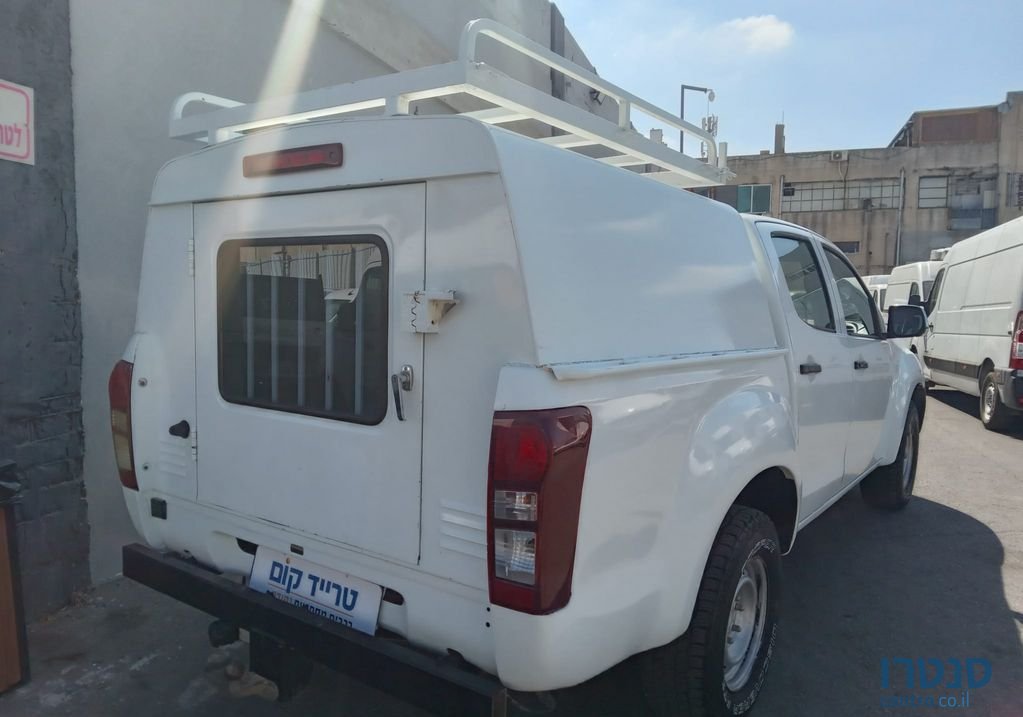 2013' Isuzu 4X4 D-Max איסוזו photo #5
