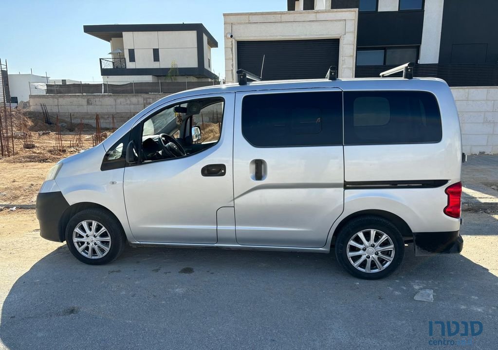 2018' Nissan NV200 ניסאן photo #1