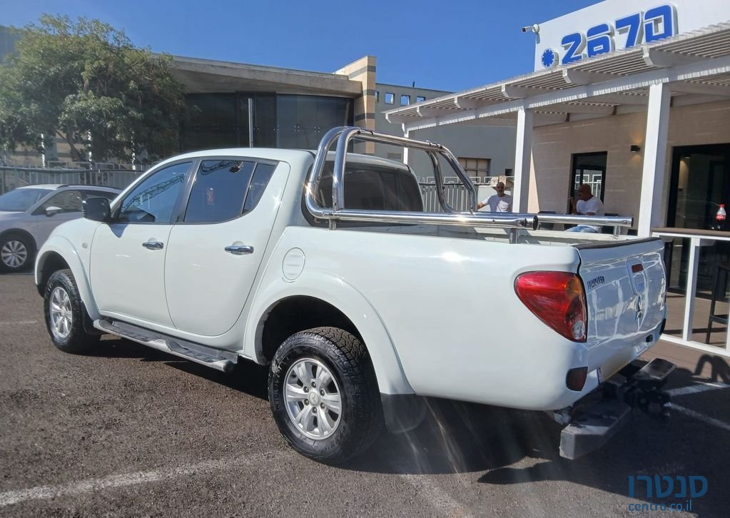 2012' Mitsubishi L200 מיצובישי טרייטון photo #4