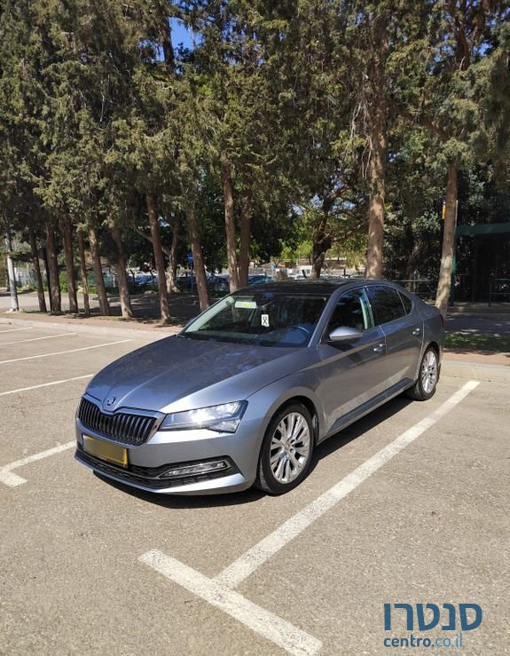 2020' Skoda Superb סקודה סופרב photo #2