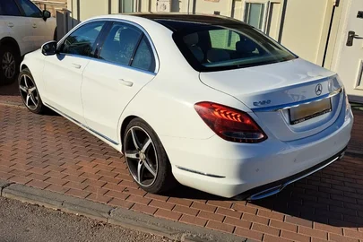 2015' Mercedes-Benz C-Class מרצדס-בנץ
