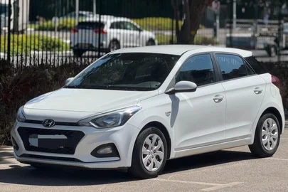 2021' Hyundai i20 יונדאי