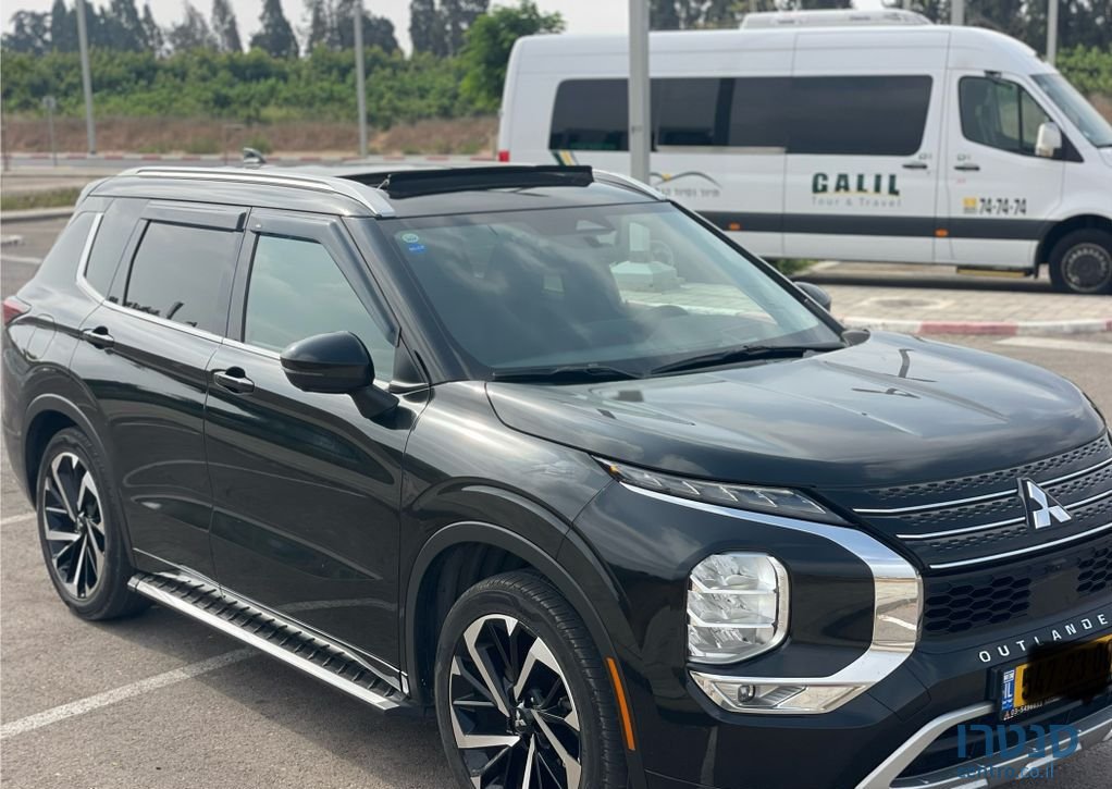2021' Mitsubishi Outlander מיצובישי אאוטלנדר photo #2