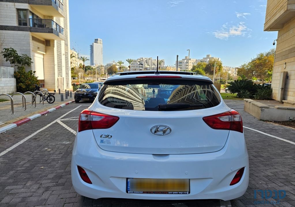 2016' Hyundai i30 יונדאי photo #4