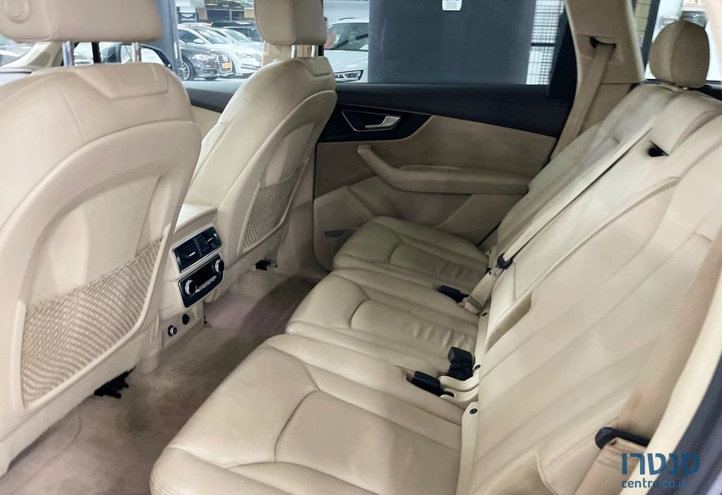 2019' Audi Q7 אאודי photo #6