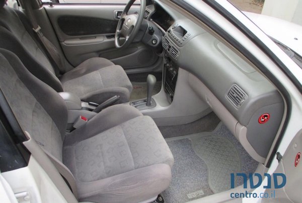 2002' Toyota Corolla photo #5