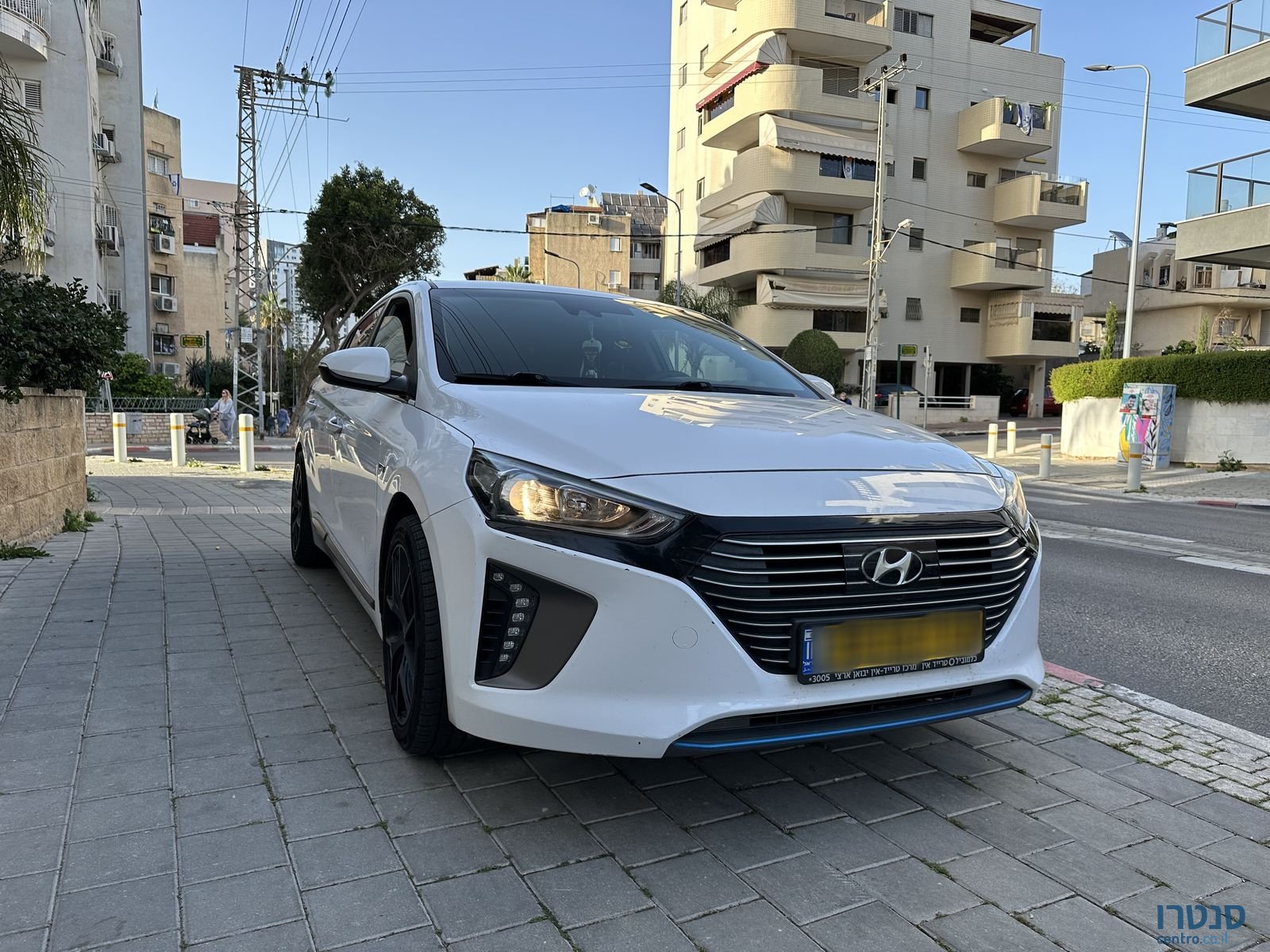 2017' Hyundai Ioniq יונדאי איוניק photo #1