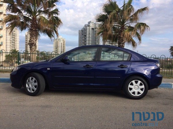 2006' Mazda 3 photo #1