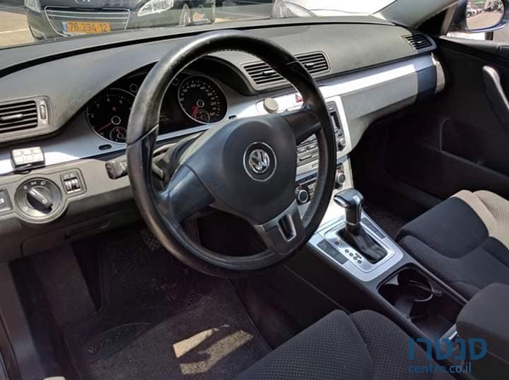 2014' Volkswagen Passat photo #3