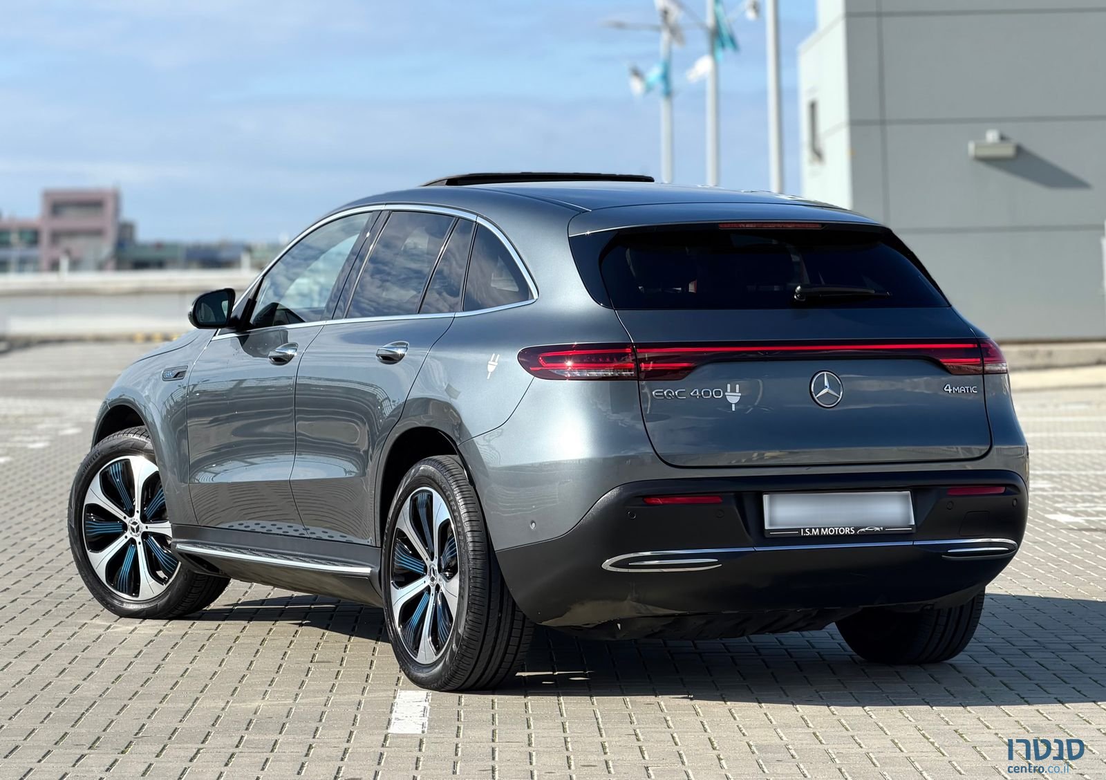 2022' Mercedes-Benz EQC מרצדס-בנץ photo #2