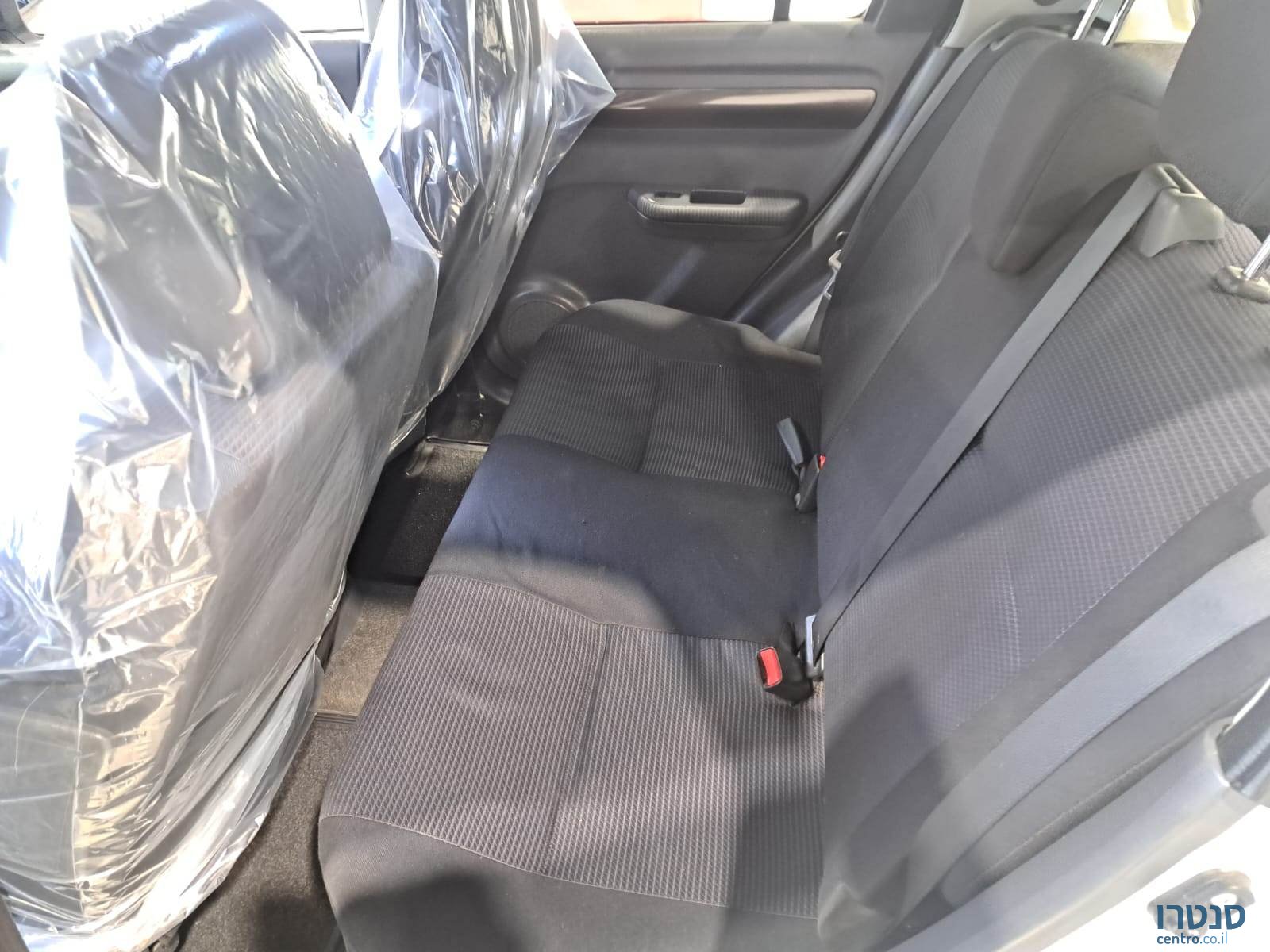 2008' Suzuki Swift photo #6