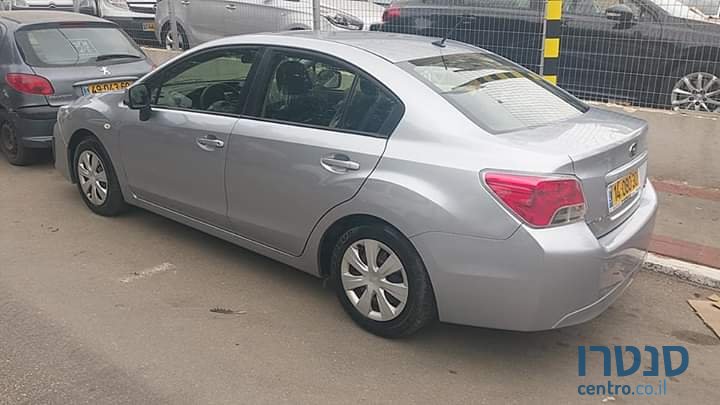 2014' Subaru Impreza photo #2