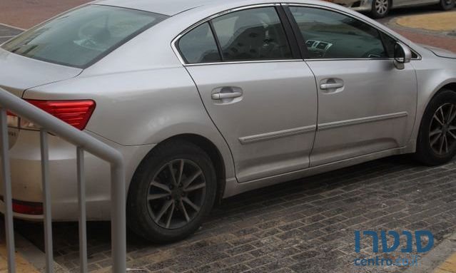 2013' Toyota Avensis טויוטה אוונסיס photo #4