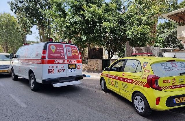 В Сдероте машина насмерть сбила 4-летнюю девочку на самокате