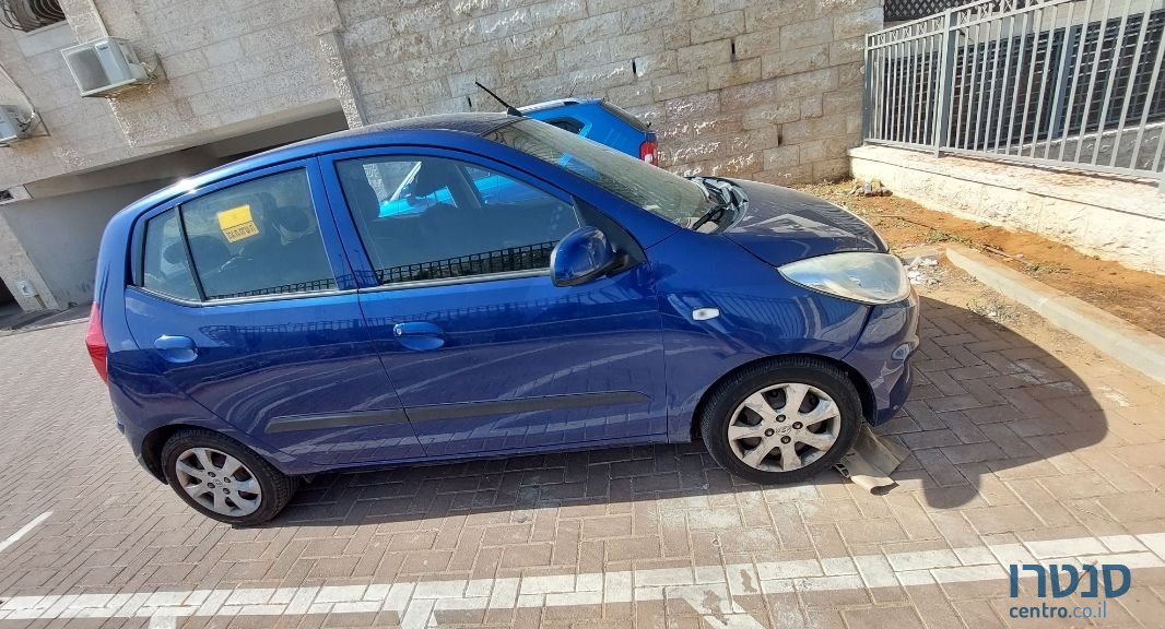 2012' Hyundai i10 יונדאי photo #1