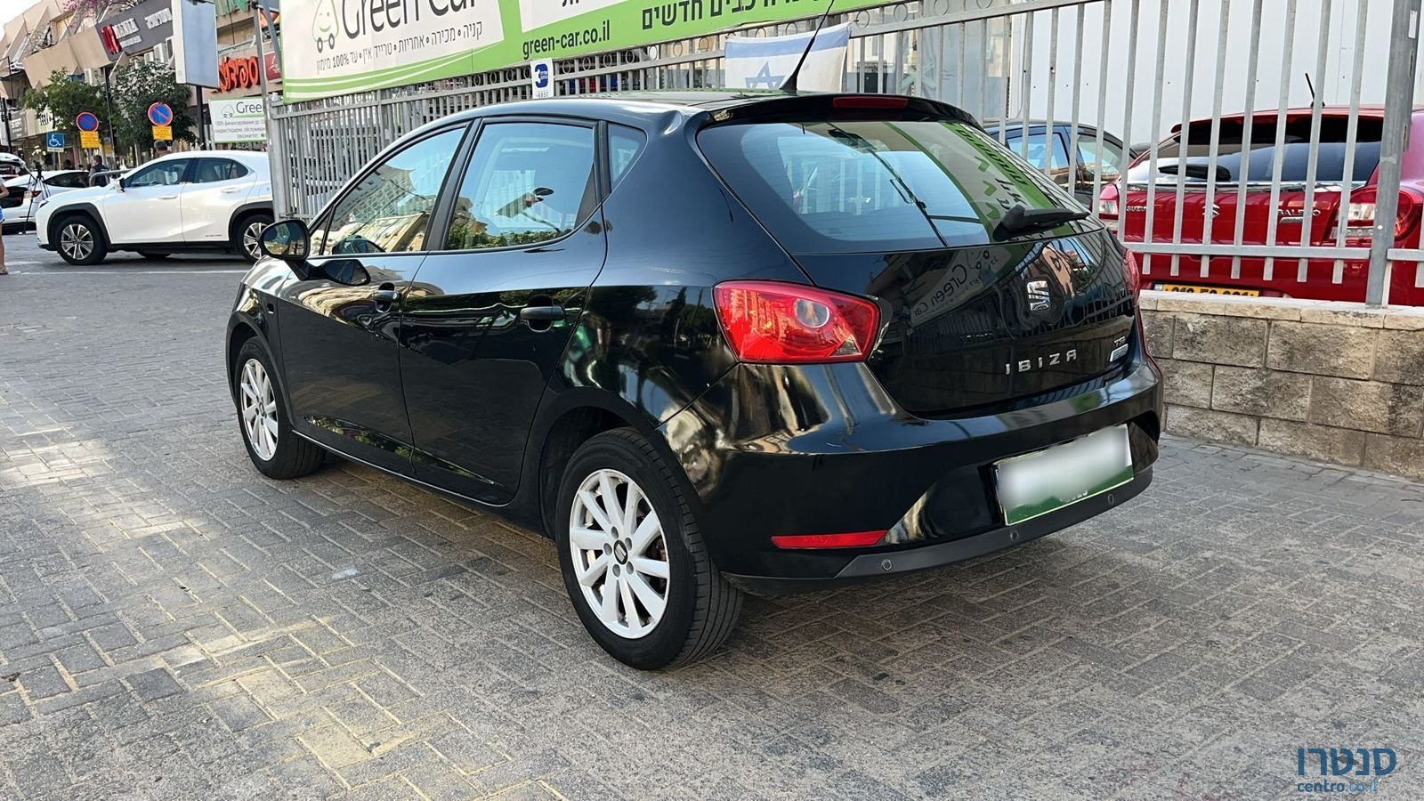 2015' SEAT Ibiza photo #4