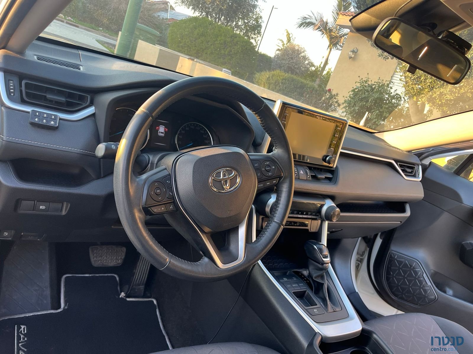 2019' Hyundai Ioniq יונדאי איוניק photo #2